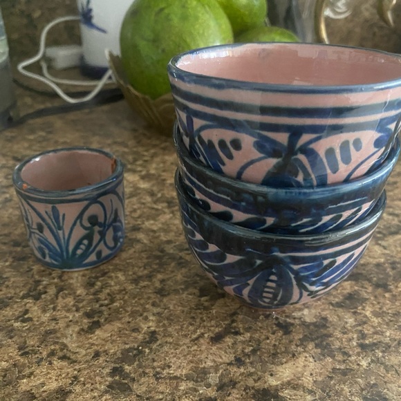 3 Small Hand Crafted Artisan Bowls for Dipping/Sauces or Pet Dishes - Picture 6 of 10